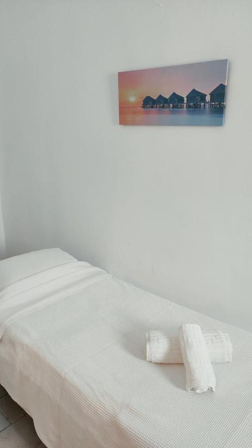 Lampi'S Dolphin Aparthotel Patmos Island ภายนอก รูปภาพ