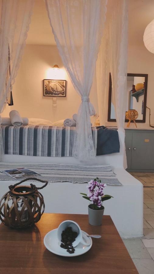 Lampi'S Dolphin Aparthotel Patmos Island ภายนอก รูปภาพ